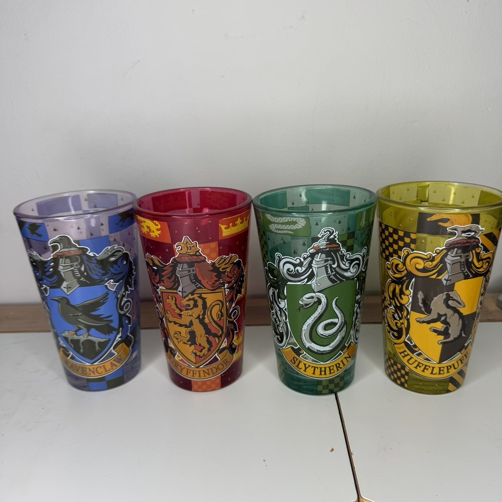 Set of 4 Harry Potter Checkered House Crests Drinking Glasses - 16oz